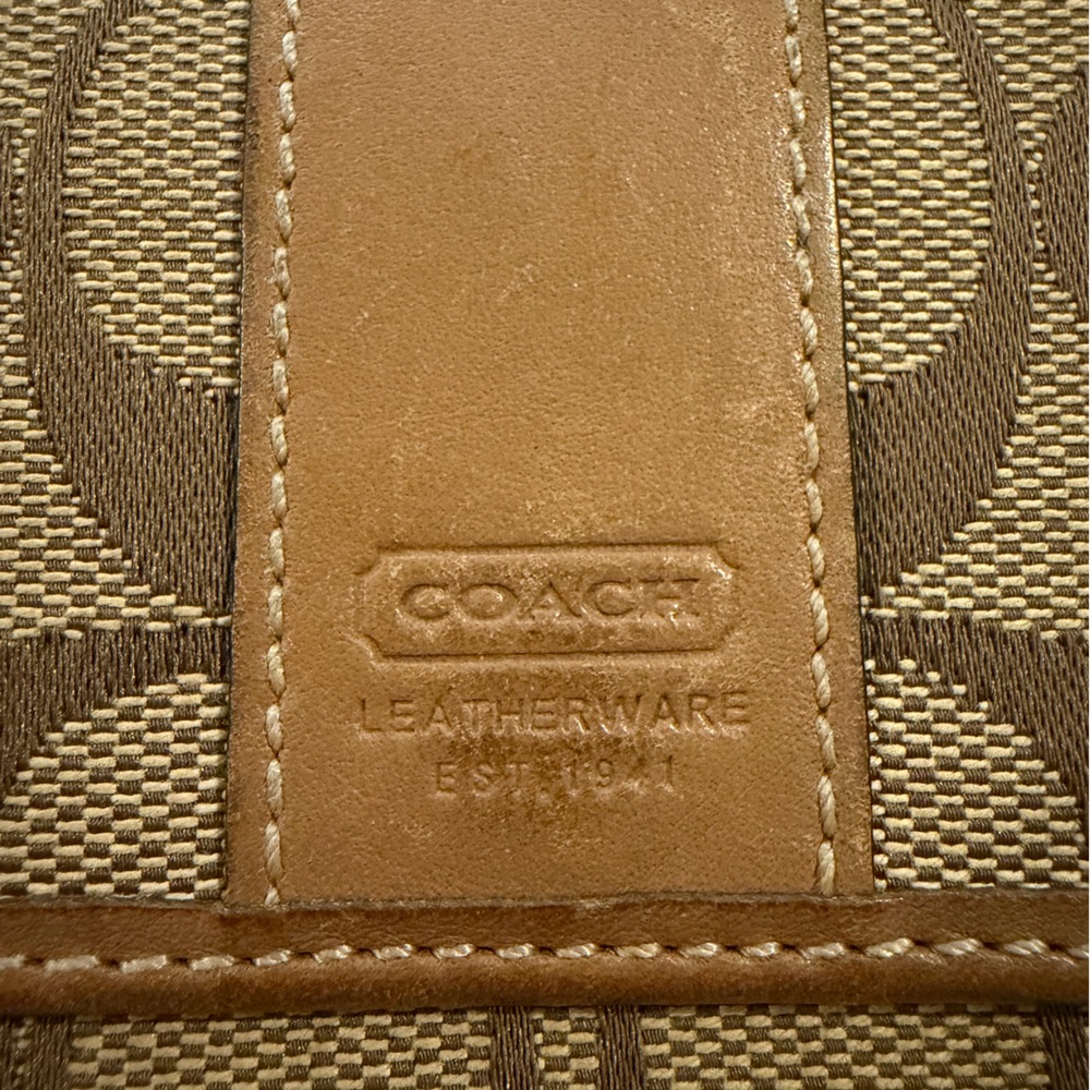 Coach Tri Fold Wallet - Picture 8 of 12